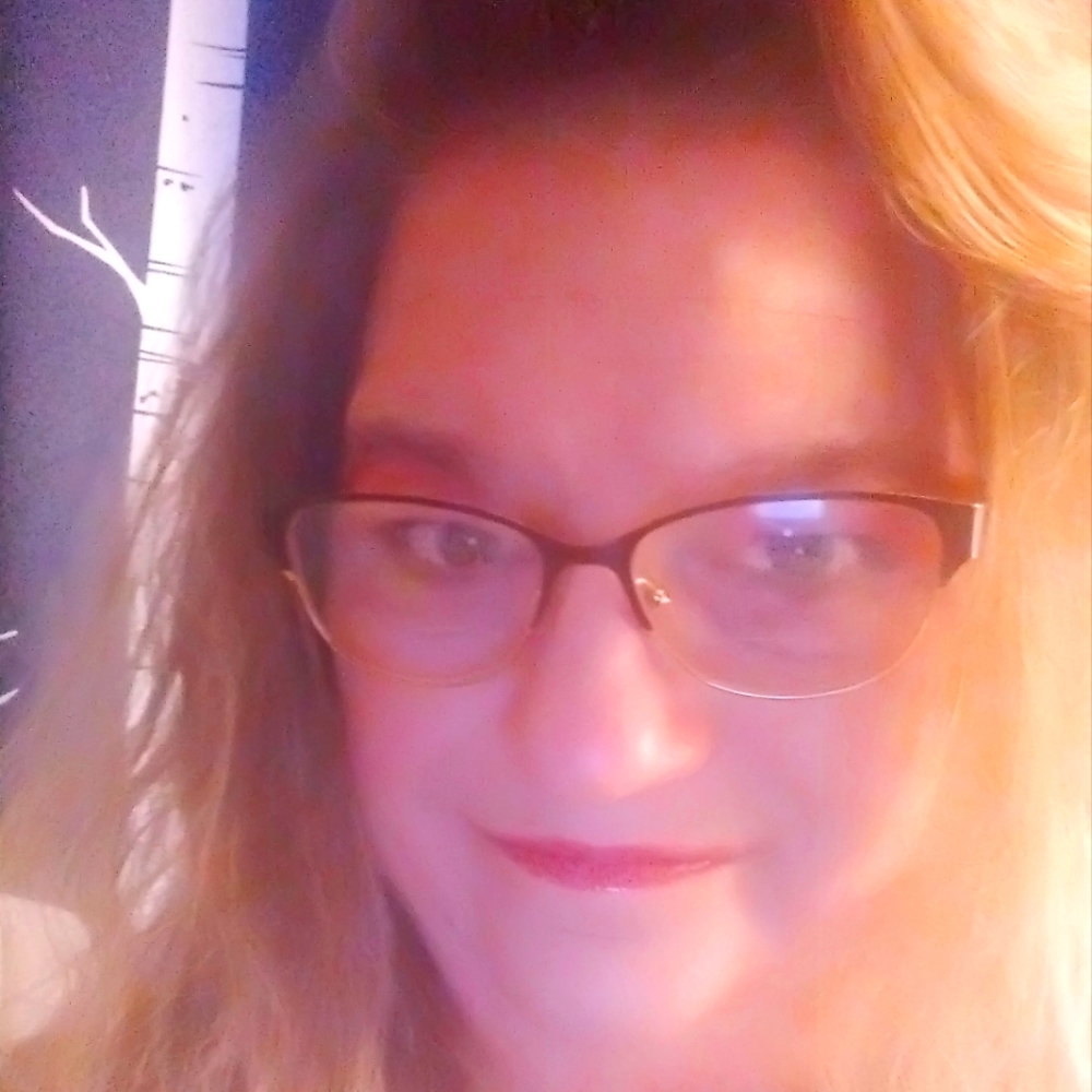Meet your Posher, Tina